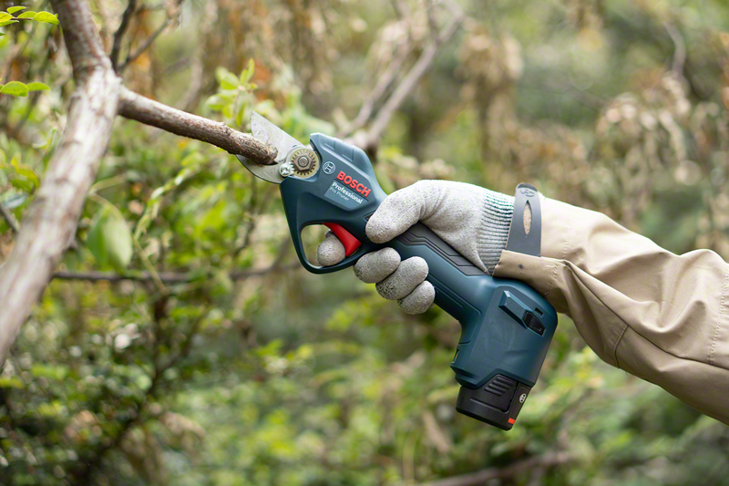 Bosch Professional Pro Pruner (Solo) Bahçe Makası - Resim 2