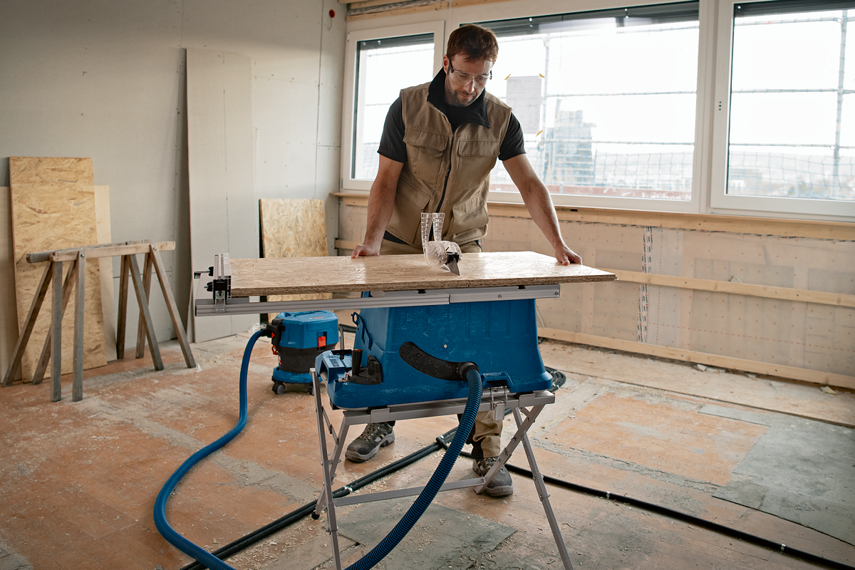 Bosch Professional GTS 18V-216 (Solo) Akülü Tezgah Testere Makinesi - Resim 4