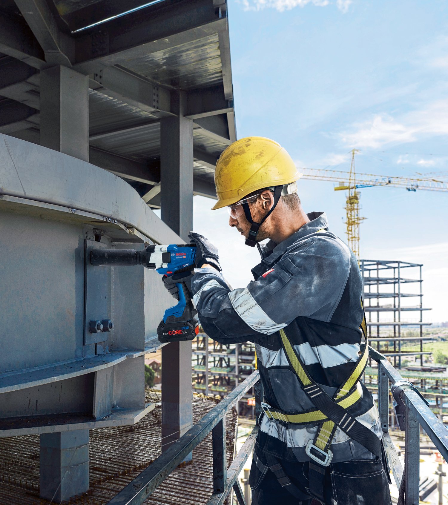 Bosch Professional GDS 18V-1000 (Solo) Akülü Darbeli Somun Sıkma Makinesi - Resim 3