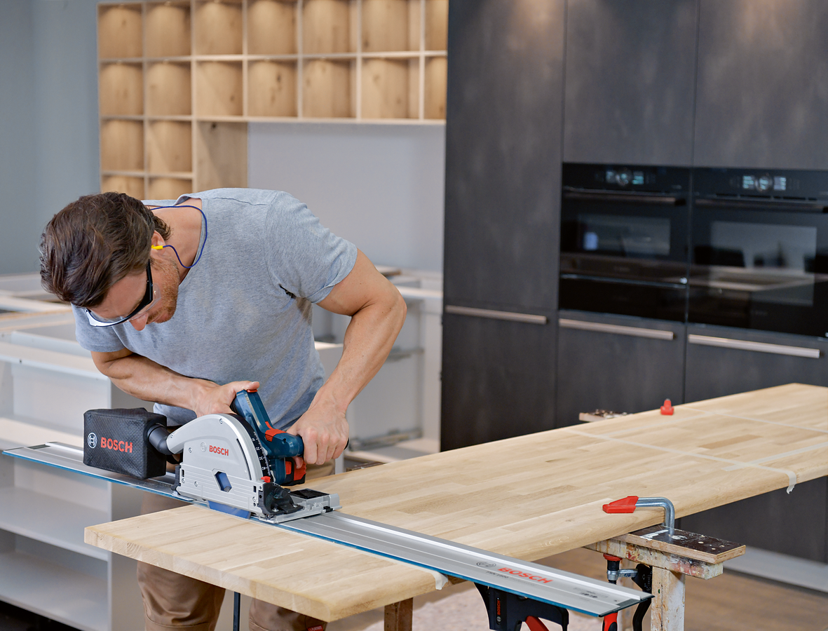 Bosch Professional GKT 18V-52 GC Akülü daldırmalı testere (Solo) - Resim 4