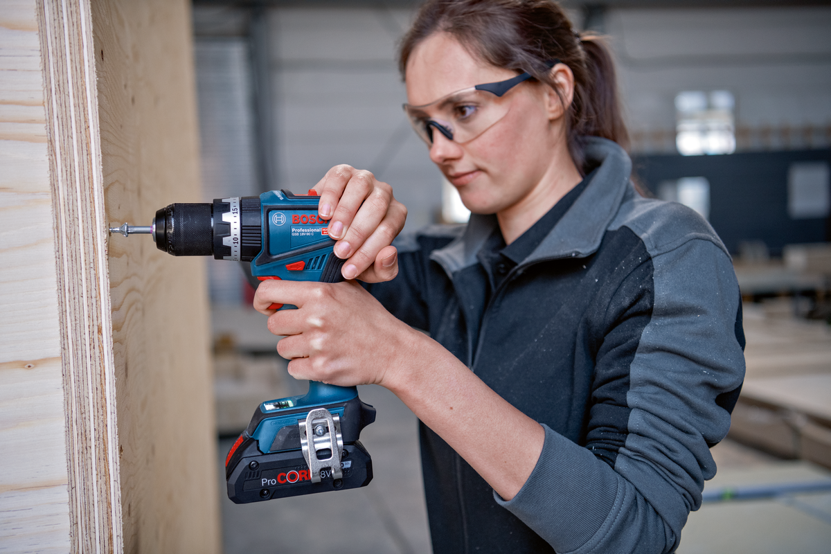 Bosch Professional GSB 18V-90 C (2x5.0Ah, GAL 18V-40, L-Boxx) Akülü Darbeli Delme Vidalama Makinesi - Resim 2