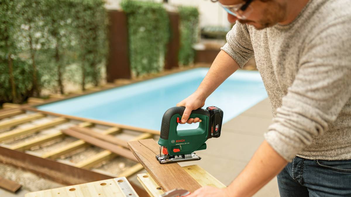 Bosch UniversalSaw 18V-100 Dekupaj Testeresi - Resim 2