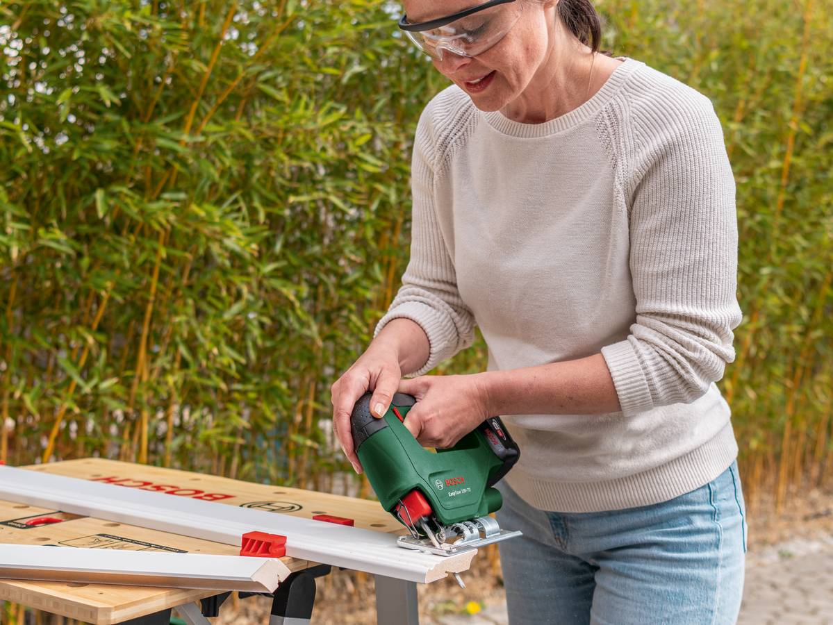 Bosch EasySaw 18V-70 Dekupaj Testeresi - Resim 3