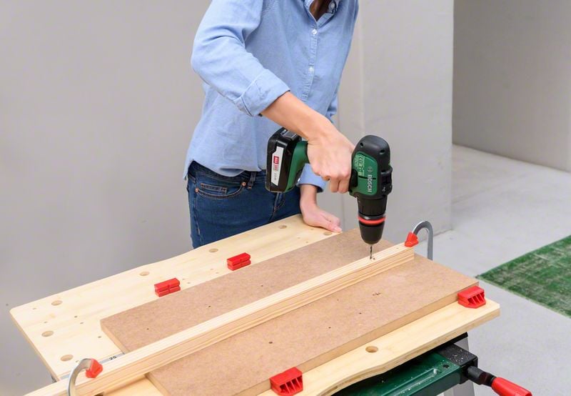 Bosch AdvancedImpact 18 Tek Akülü Darbeli Delme Vidalama Makinesi 18V  (1 x 2,5 Ah) + Şarj Cihazı AL 1830 CV - Resim 3