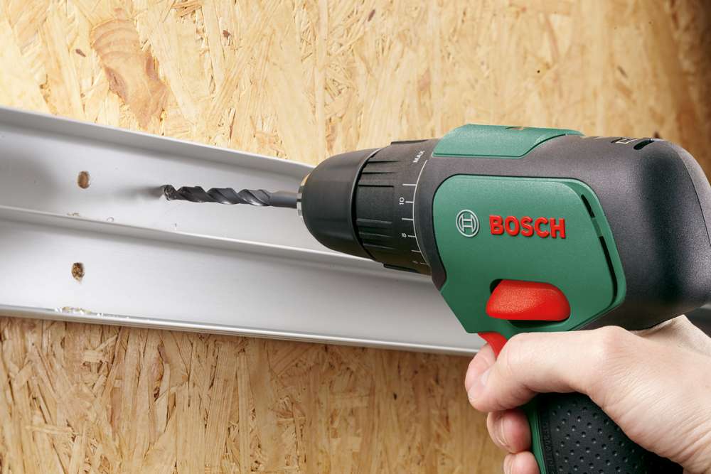 Bosch EasyImpact 12 Tek Akülü Darbeli Delme Vidalama Makinesi (1 x 2,0 Ah) - Resim 3
