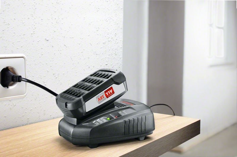 Bosch Başlangıç seti 18 V (2.5Ah + AL 1830 CV) - Resim 2
