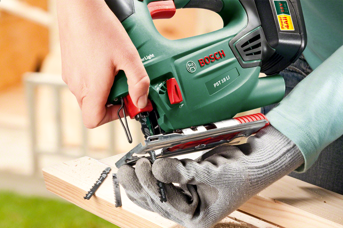 Bosch PST 18 LI Akülü Dekupaj Testeresi (Solo) - Resim 3