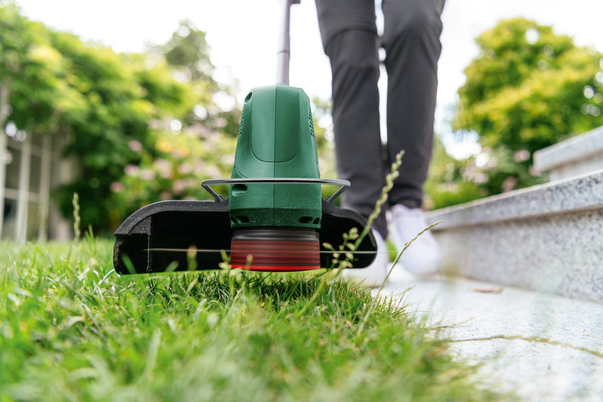 EasyGrassCut 18V-26 (1x 2,5Ah) Akülü Kenar Kesme - Resim 2