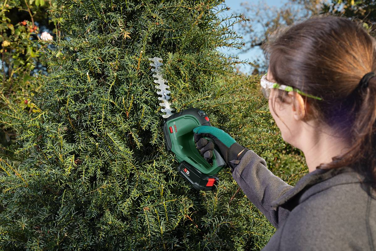 Bosch AdvancedShear 18V-10 Akülü Çim Biçme Makası - Resim 4