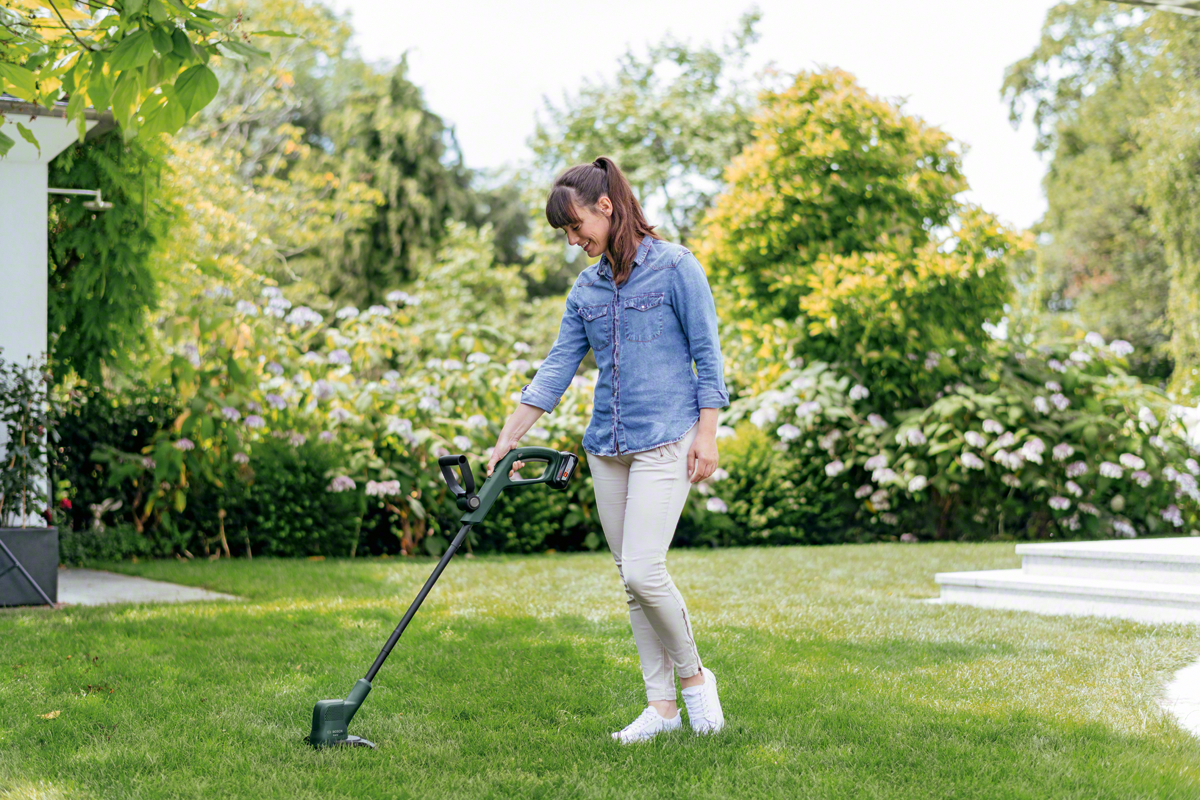 Bosch EasyGrassCut 18-230 Kenar Kesme Makinesi - Resim 3