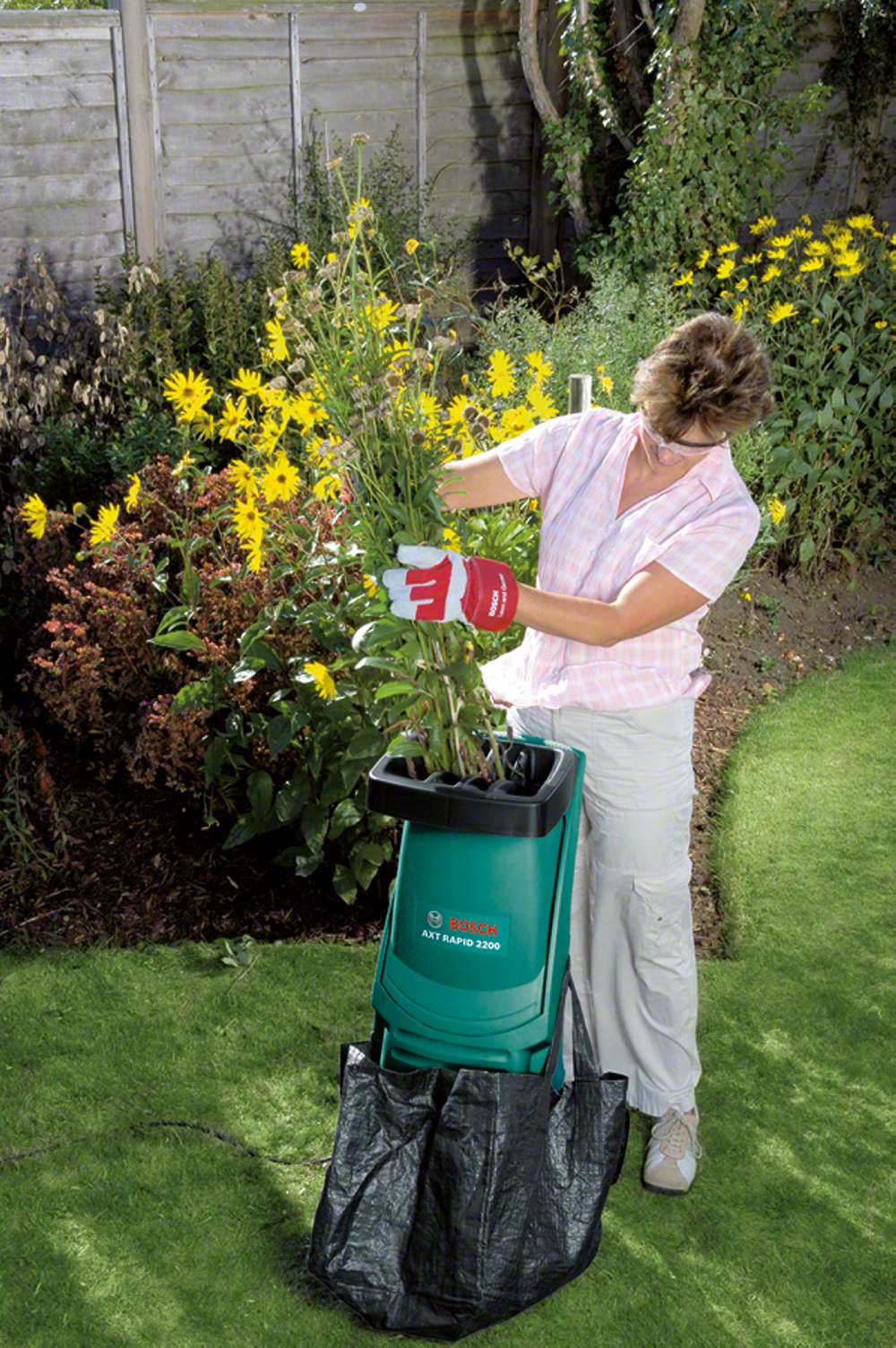 Bosch AXT RAPİD 2200 Dal Öğütme Makinesi - Resim 3