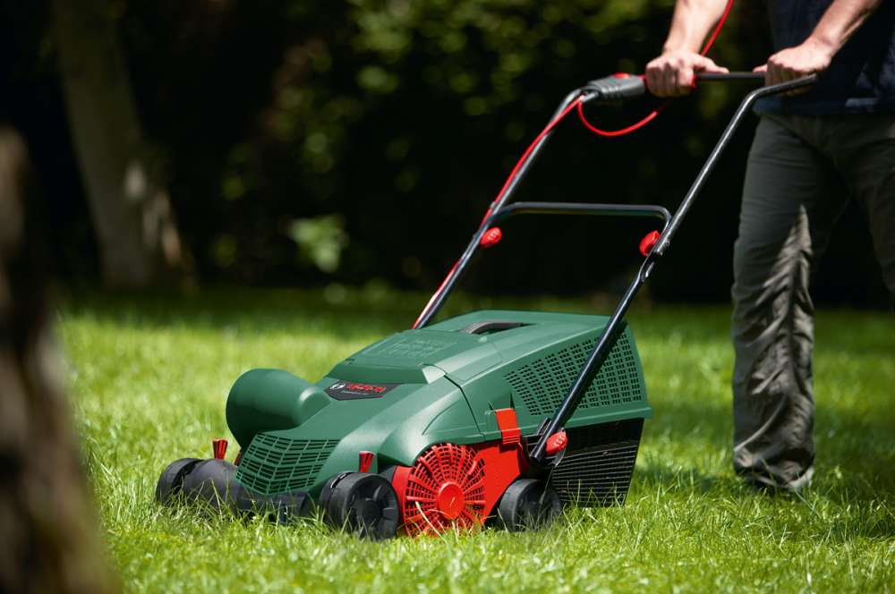 Bosch UniversalRake 900 Çim Havalandırma Makinesi - Resim 2