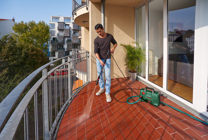 Bosch EasyAquatak 100 Yüksek Basınçlı Yıkama Makinesi - Resim 2
